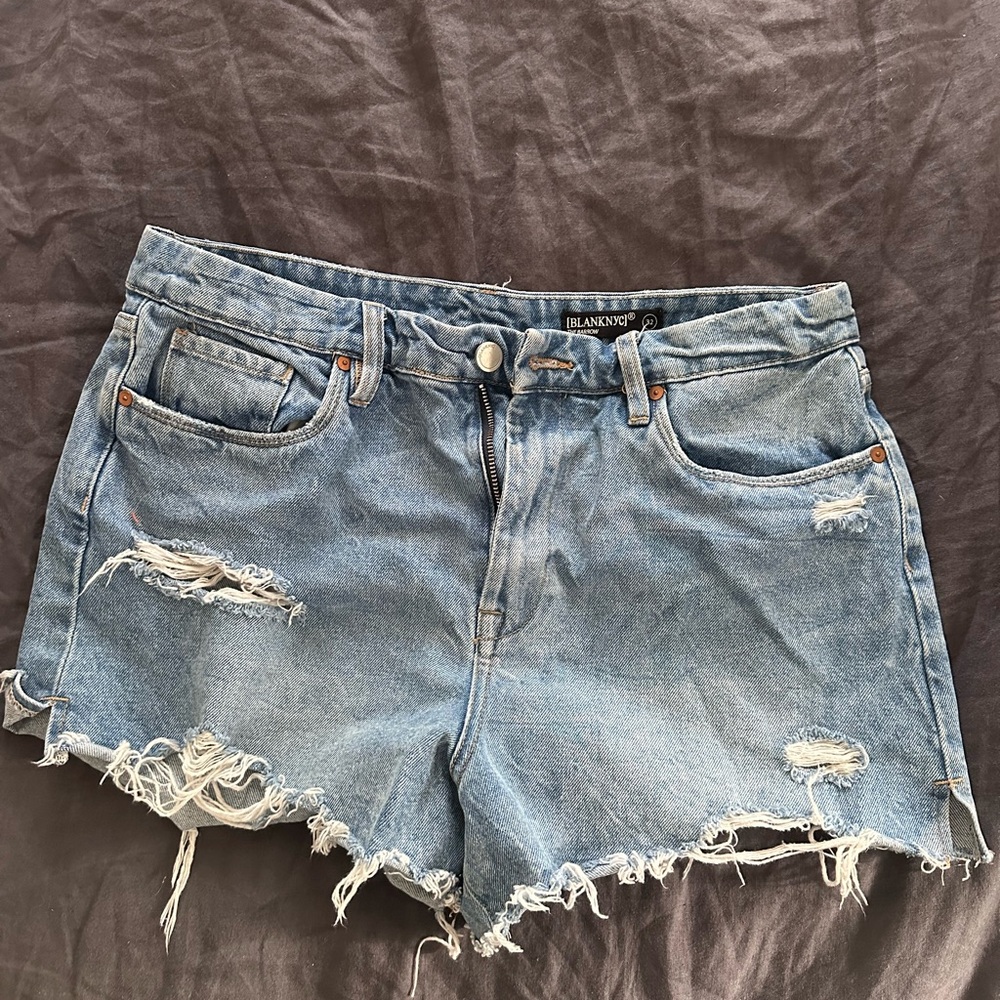 Blank NYC The Barrow Jean Shorts 32